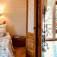 getrennter Wohn- und Schlafbereich