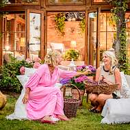 Wir freuen uns auf Euch Eure Elke &amp; Nicole