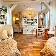 Ess- und Wohnbereich in der Ferienwohnung