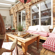 sonnige Südterrasse