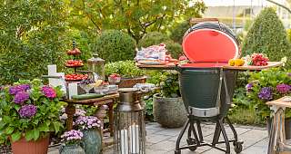 Grill BIG GREEN EGG auf Ihrer privaten Gartenterrasse Ferienwohnung VIELMEER