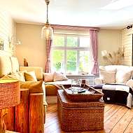 Wohnzimmer mit XL Sofa