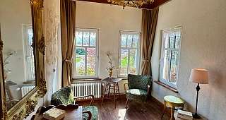 Sitzecke im Schlafzimmer Turmsuite Sitzecke im Schlafzimmer Turmsuite