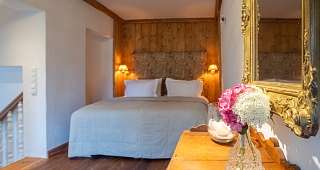 Turmsuite grosses Doppelbett Turmsuite grosses Doppelbett